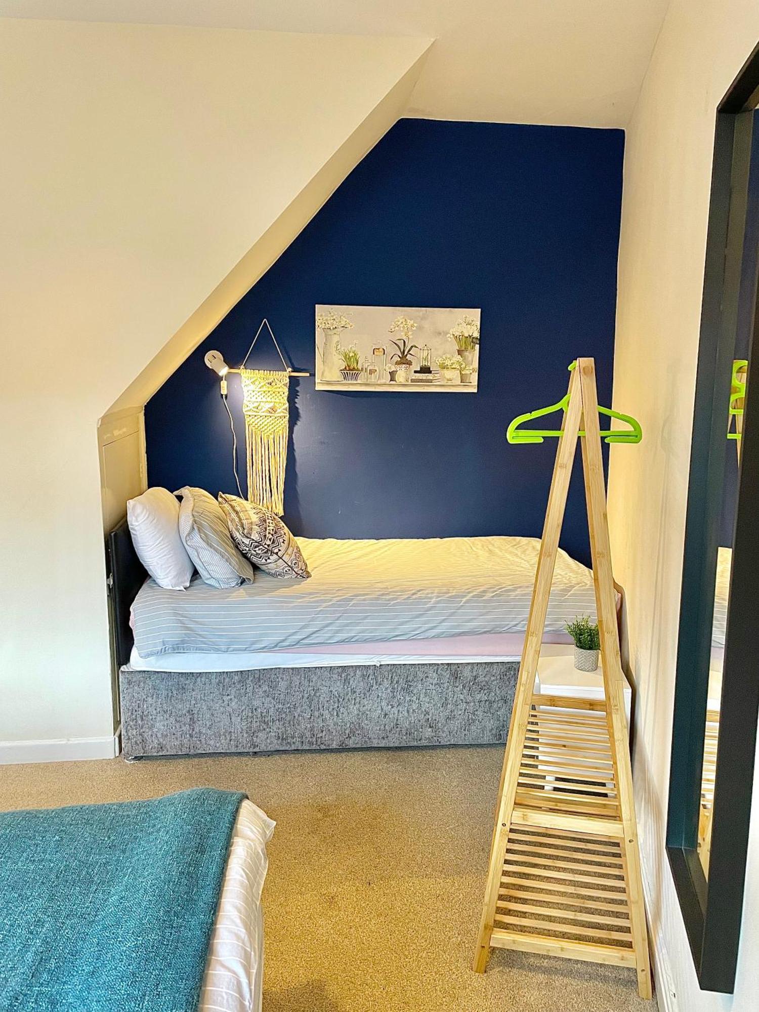 Summer Lane House-3 Bedrooms-Close To M1-Longer Stay-Free Parking Barnsley Exterior photo